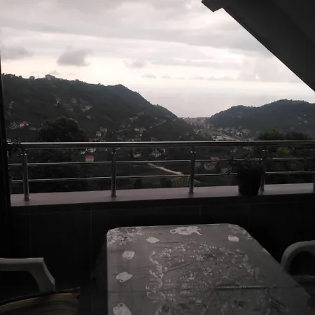Genis, Sakin Tatil Duraginiz * 特拉布宗