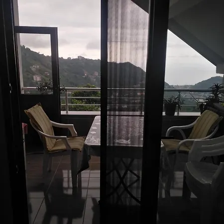Genis, Sakin Tatil Duraginiz *